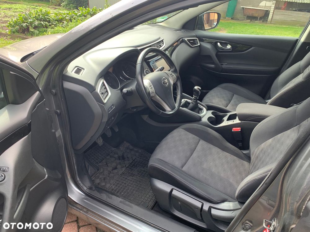 Nissan Qashqai 1.6 DCi 4x4 N-Connecta - 13