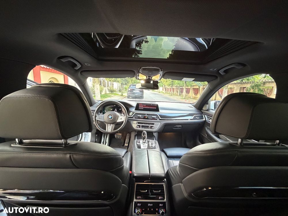 BMW Seria 7 750i xDrive - 6