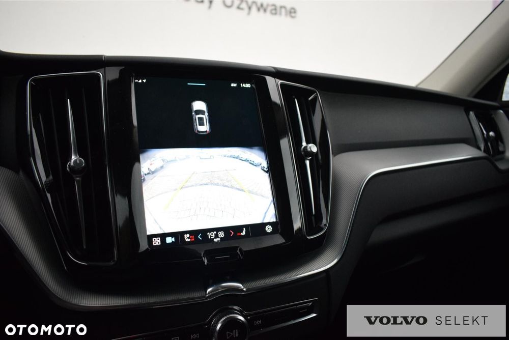 Volvo XC 60 - 21