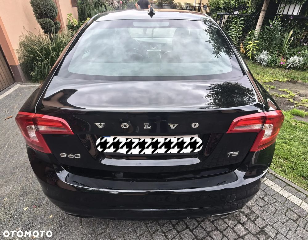 Volvo S60 - 11