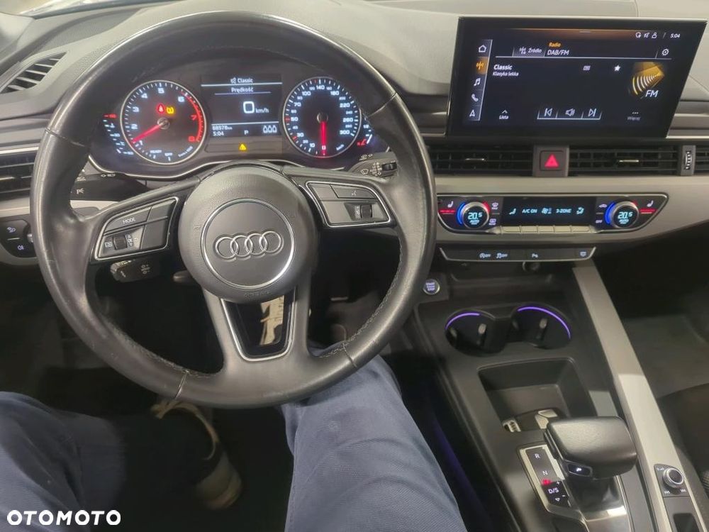 Audi A4 Limousine 35 TFSI mHEV Advanced S tronic - 10