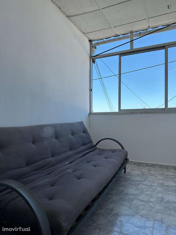 Quarto - localizado em Lisbon - Grande imagem: 5/16