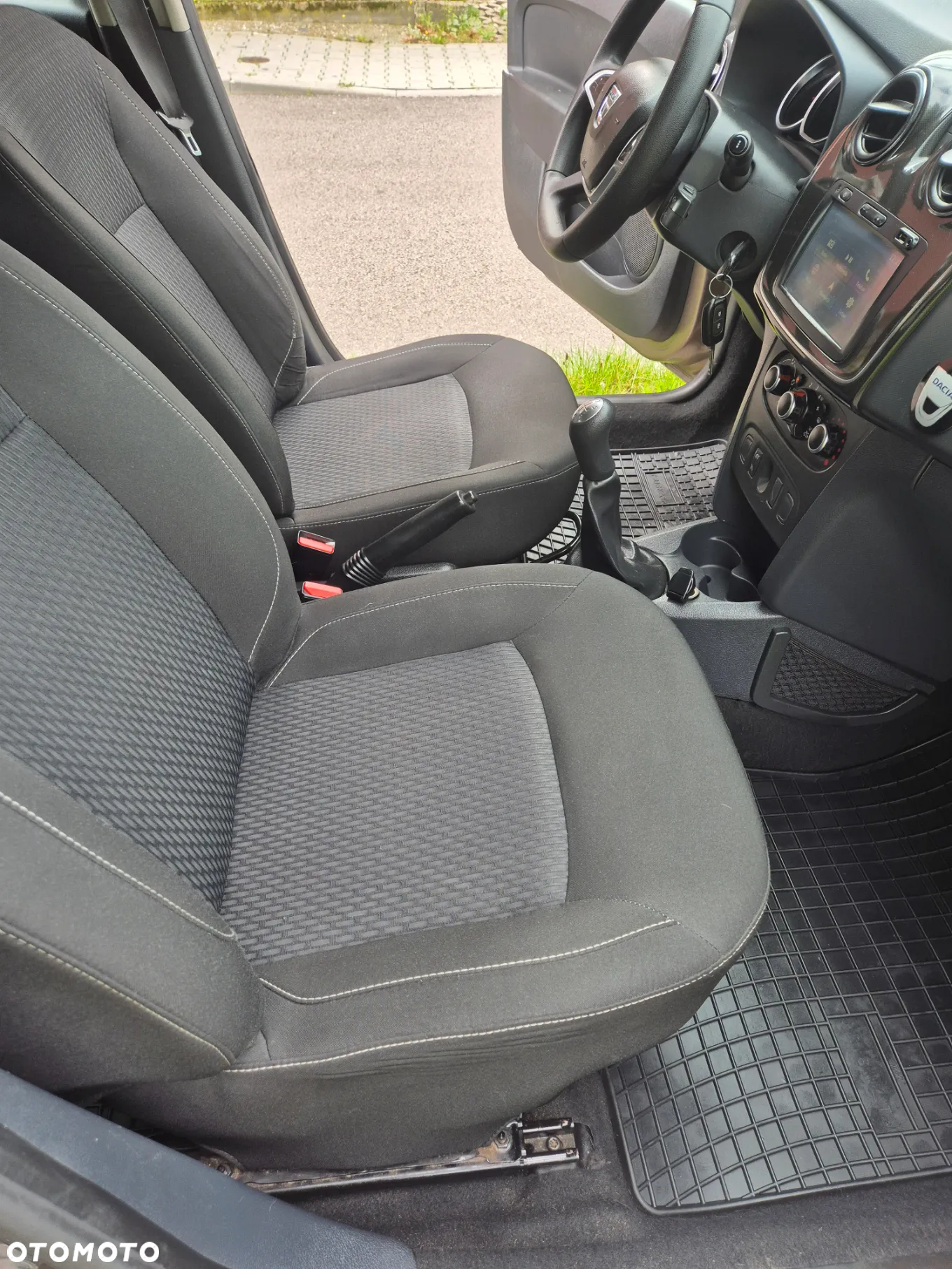 Dacia Logan MCV SCe 75 Laureate - 23