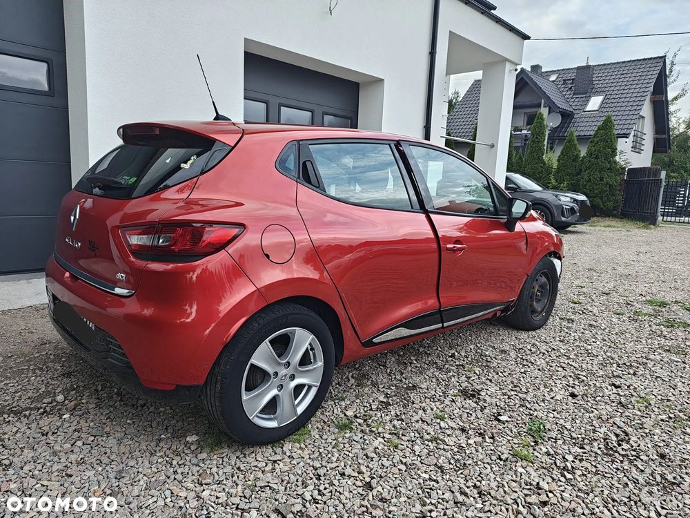 Renault Clio Energy dCi 90 Start & Stop LIMITED - 4