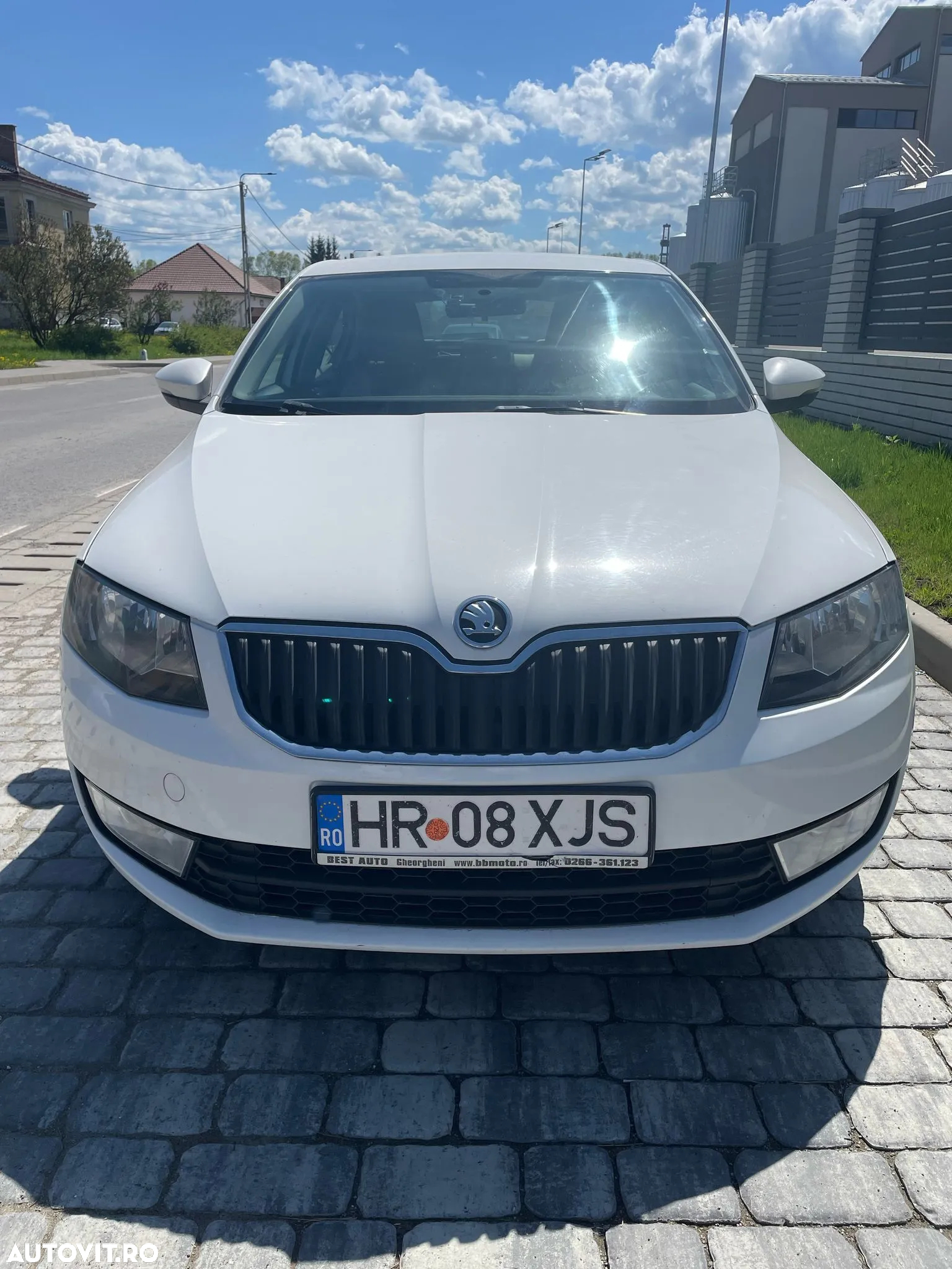 Skoda Octavia 1.6 TDI AMBITION - 4