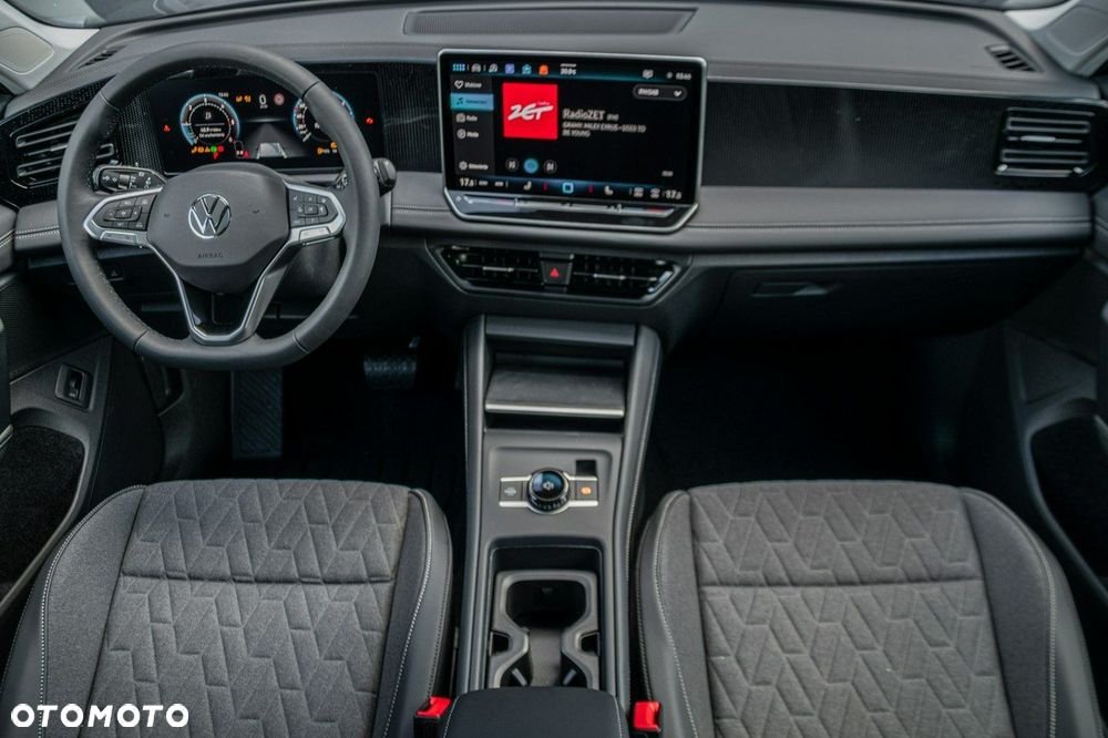 Volkswagen Tiguan - 16