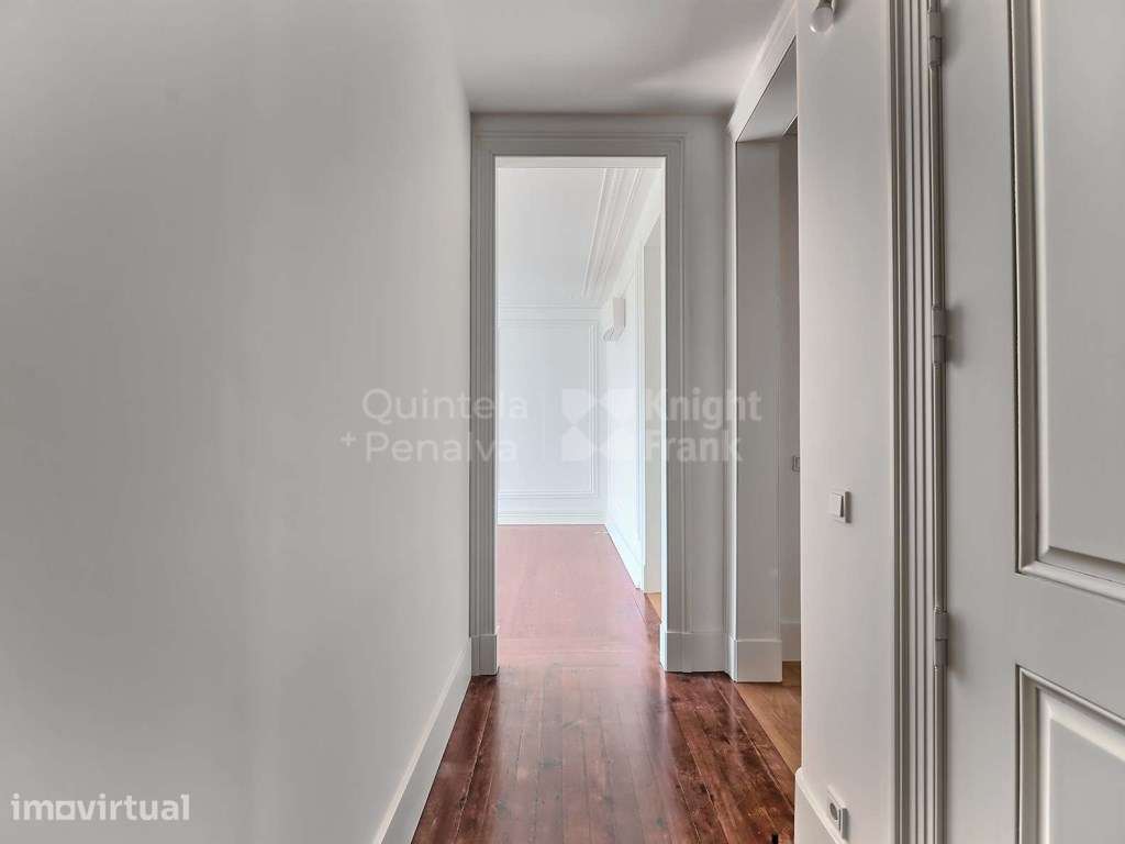 Apartamento T2 com varanda para arrendamento em Lisboa - Grande imagem: 5/25