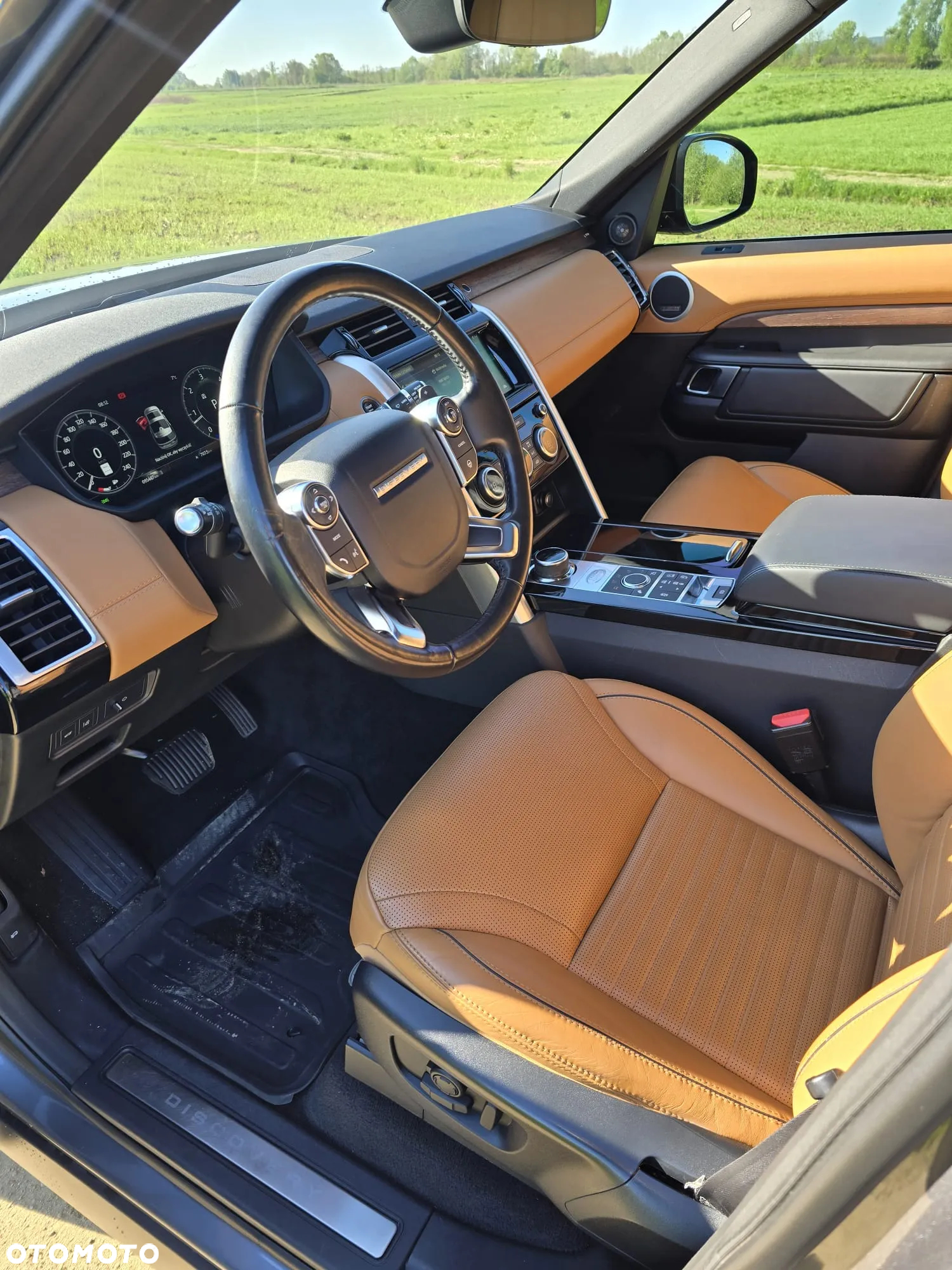 Land Rover Discovery 3.0 TD6 HSE - 12