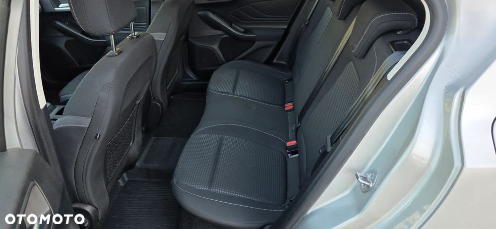 Ford Focus - 10