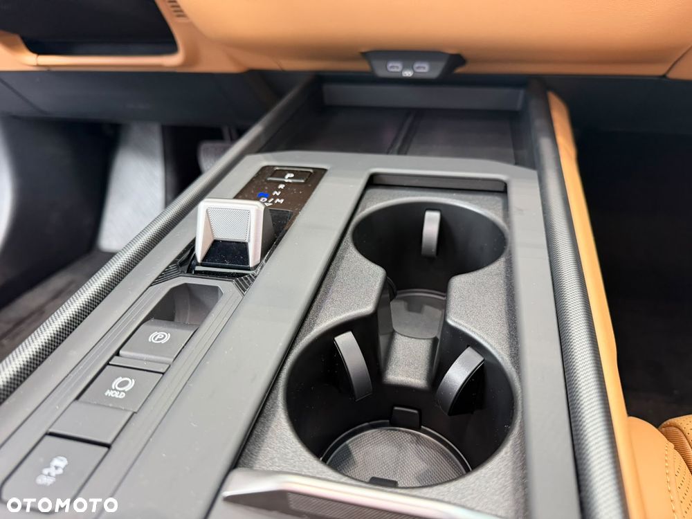 Lexus ES 500e Prestige AWD - 22