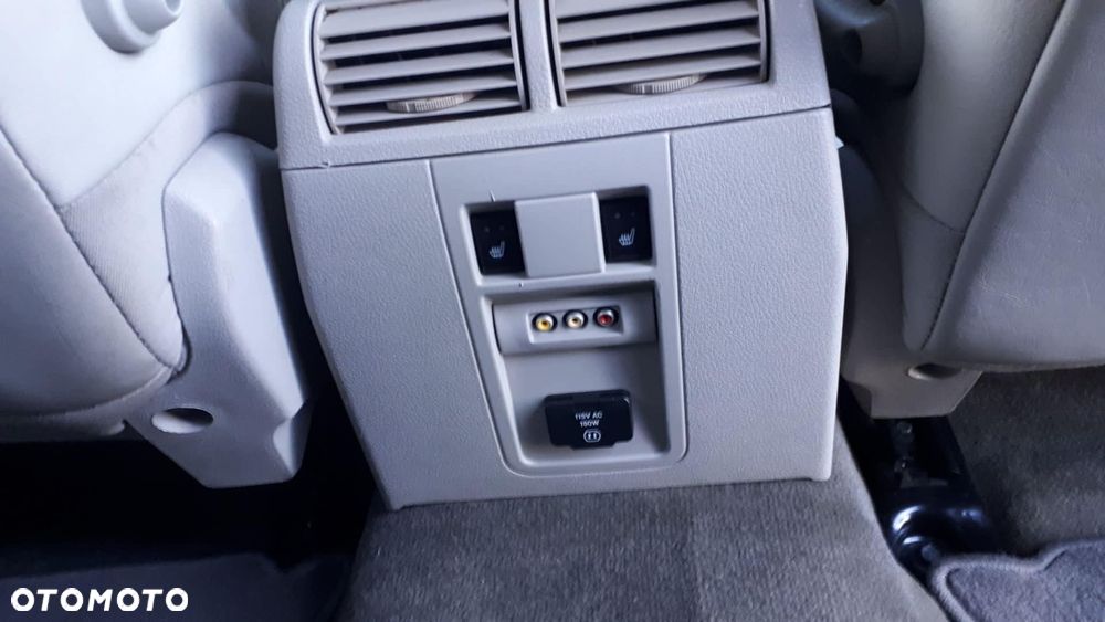 Jeep Commander 5.7 V8 HEMI Automatik Limited - 18