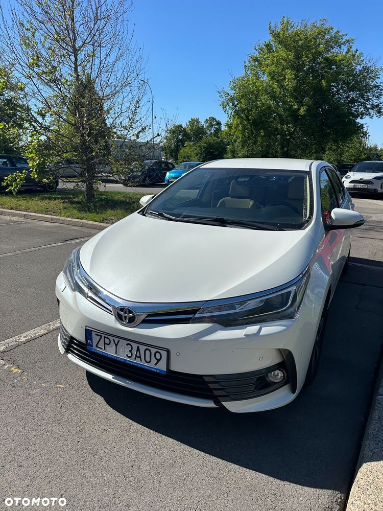 Toyota Corolla 1.6 Prestige - 1