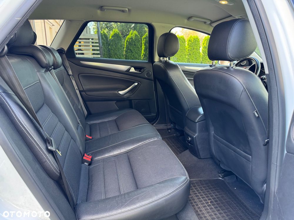 Ford Mondeo 2.0 TDCi Titanium X - 18