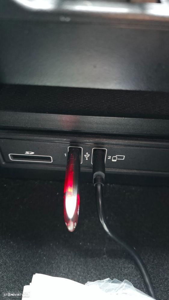 Mercedes-Benz E 220 d 9G-TRONIC AMG Line - 12