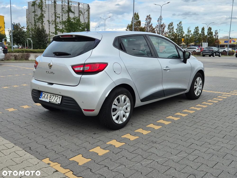 Renault Clio 1.2 16V Alize - 7