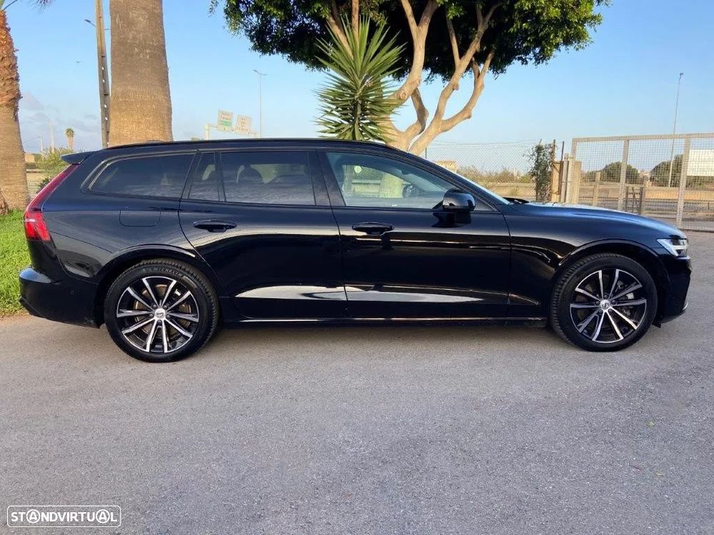 Volvo V60 2.0 T8 AWD TE Plus Dark - 3