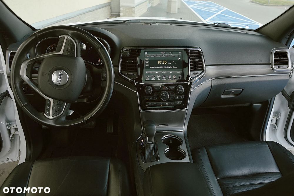 Jeep Grand Cherokee - 10