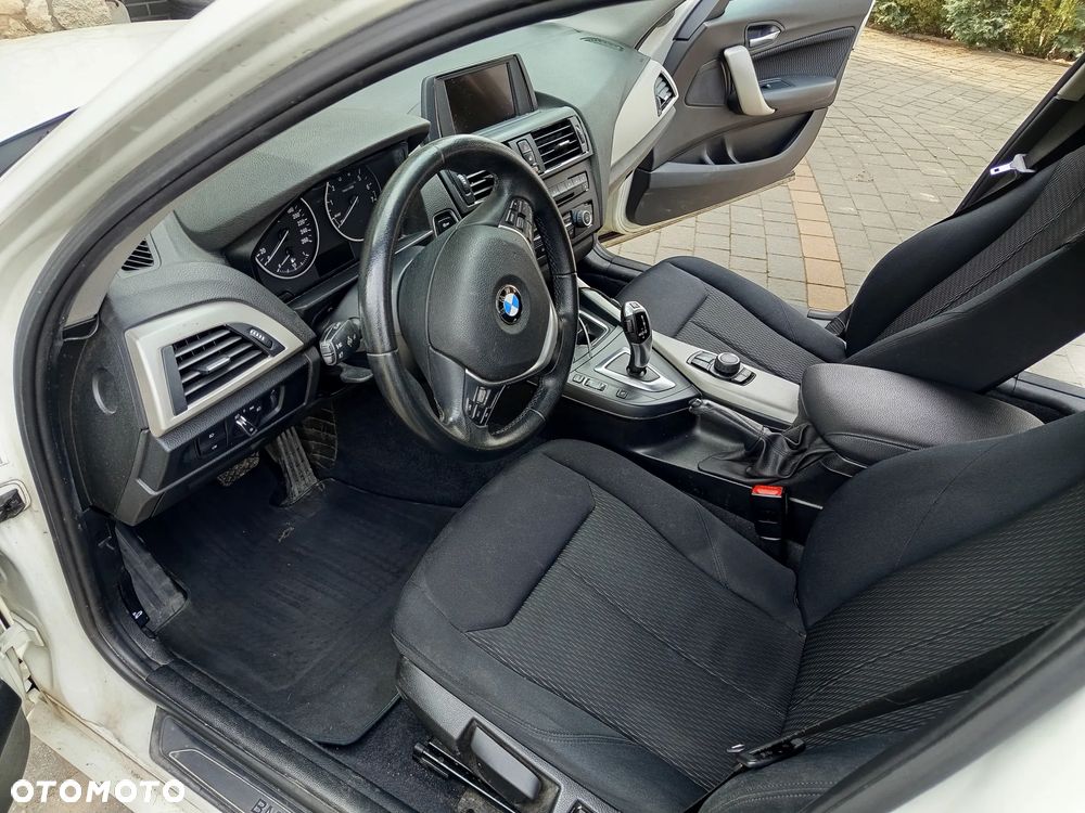 BMW Seria 1 118i Sport Line - 6