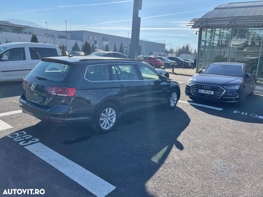Volkswagen Passat - 19