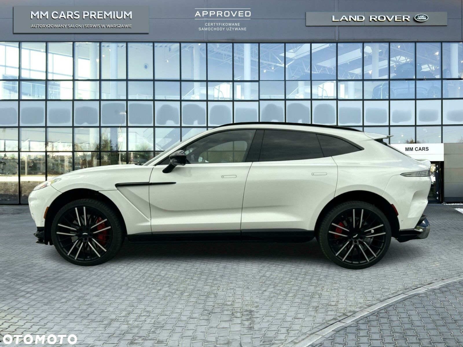 Aston Martin DBX707 - 3