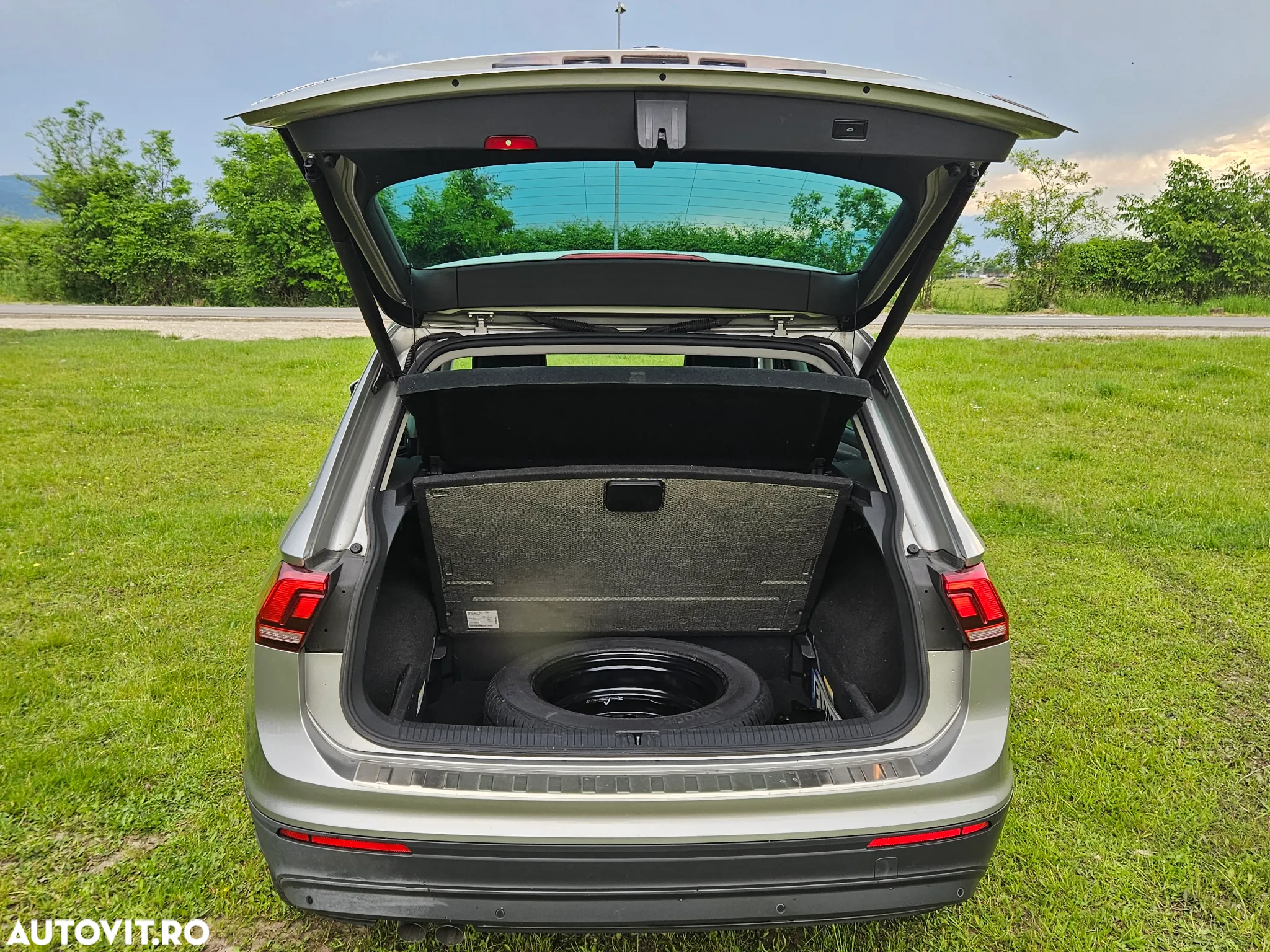 Volkswagen Tiguan 2.0 TDI 4Mot DSG Comfortline - 7