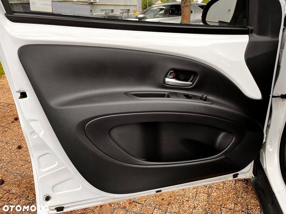 Toyota Aygo X 1.0 VVT-i Comfort CVT - 16