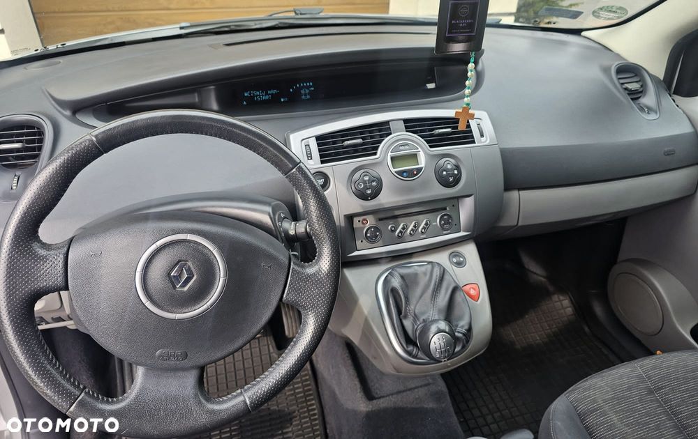 Renault Scenic 1.9 dCi Confort Privilege - 16