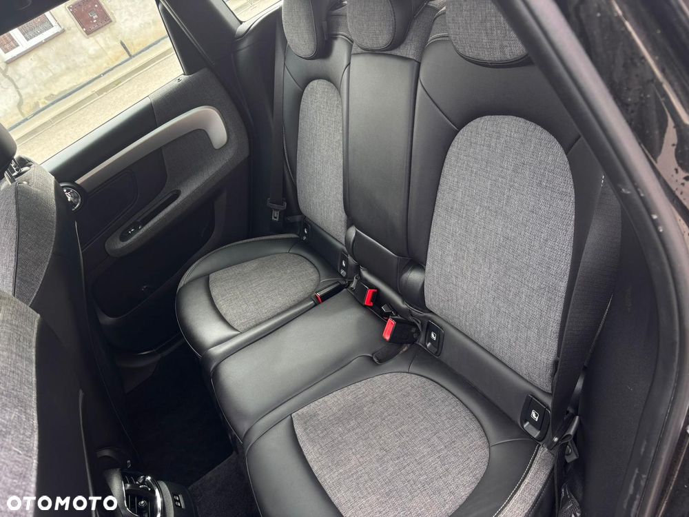MINI Countryman Cooper Estate Edition - 11
