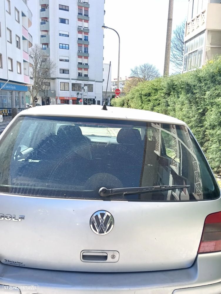 VW Golf 1.4i Confortline - 4