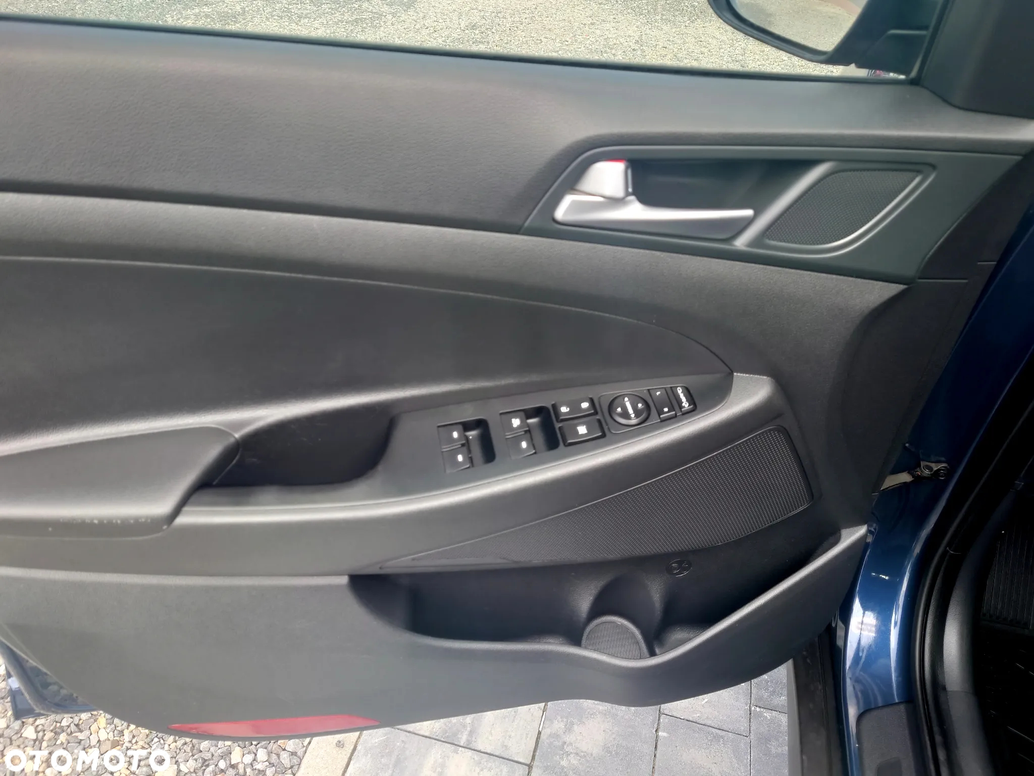 Hyundai Tucson 1.7 CRDI BlueDrive Comfort 2WD - 13