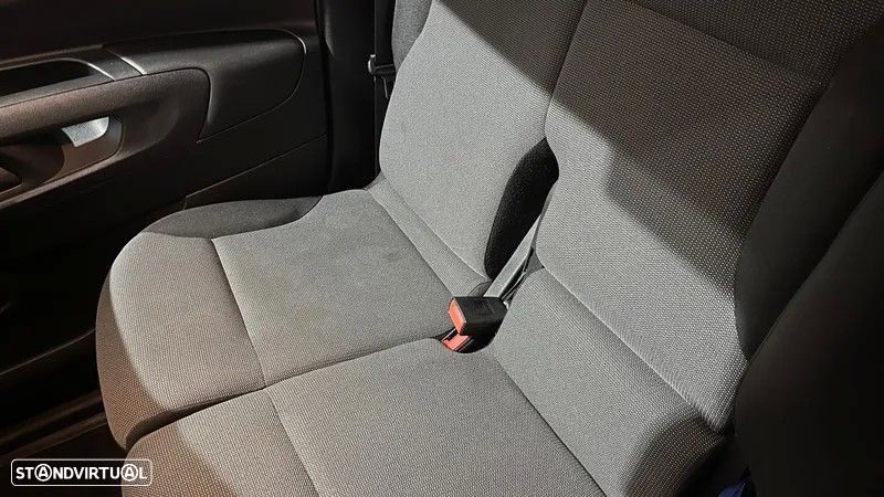 Citroën Berlingo 3 lugares - 15