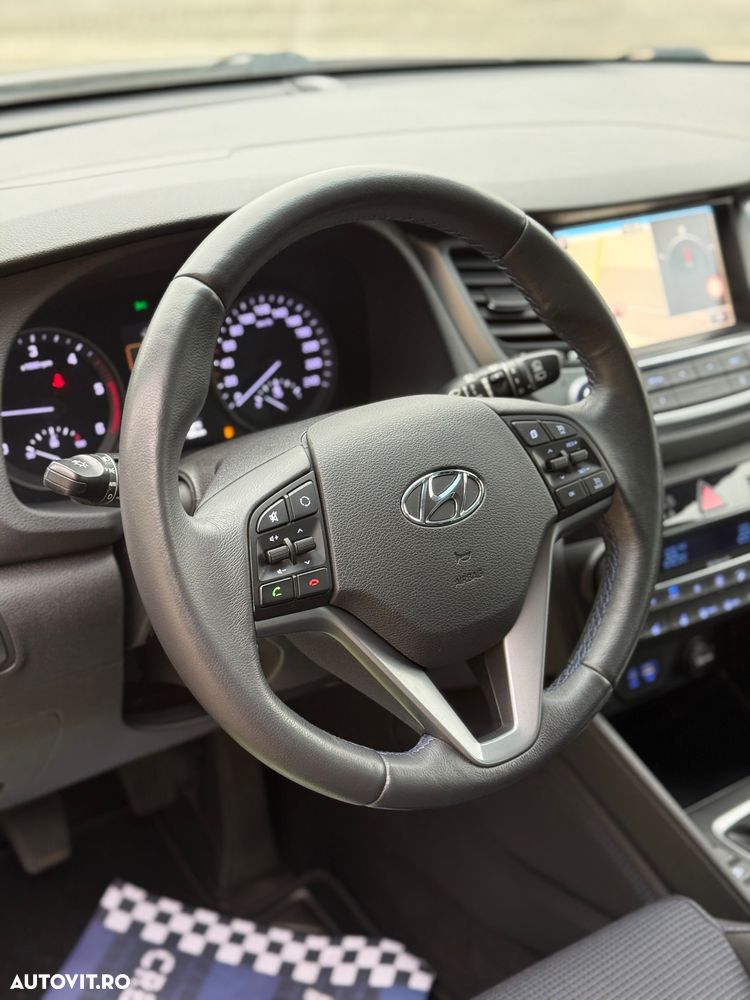 Hyundai Tucson 2.0 CRDI 4WD Premium - 18