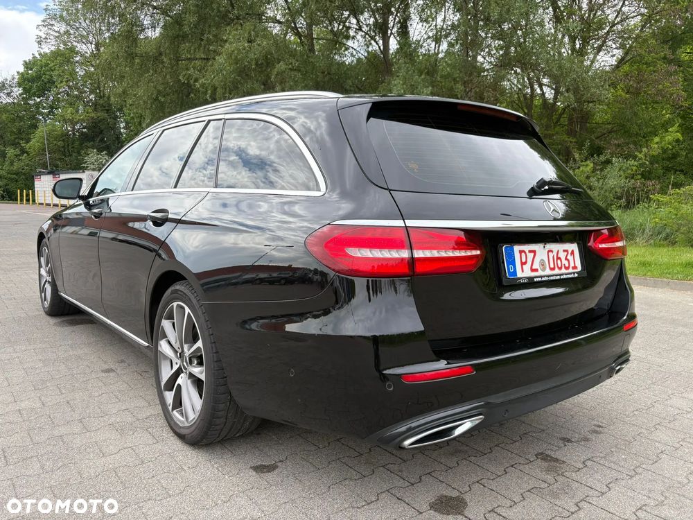 Mercedes-Benz Klasa E 220 d Business Edition 9G-TRONIC - 6