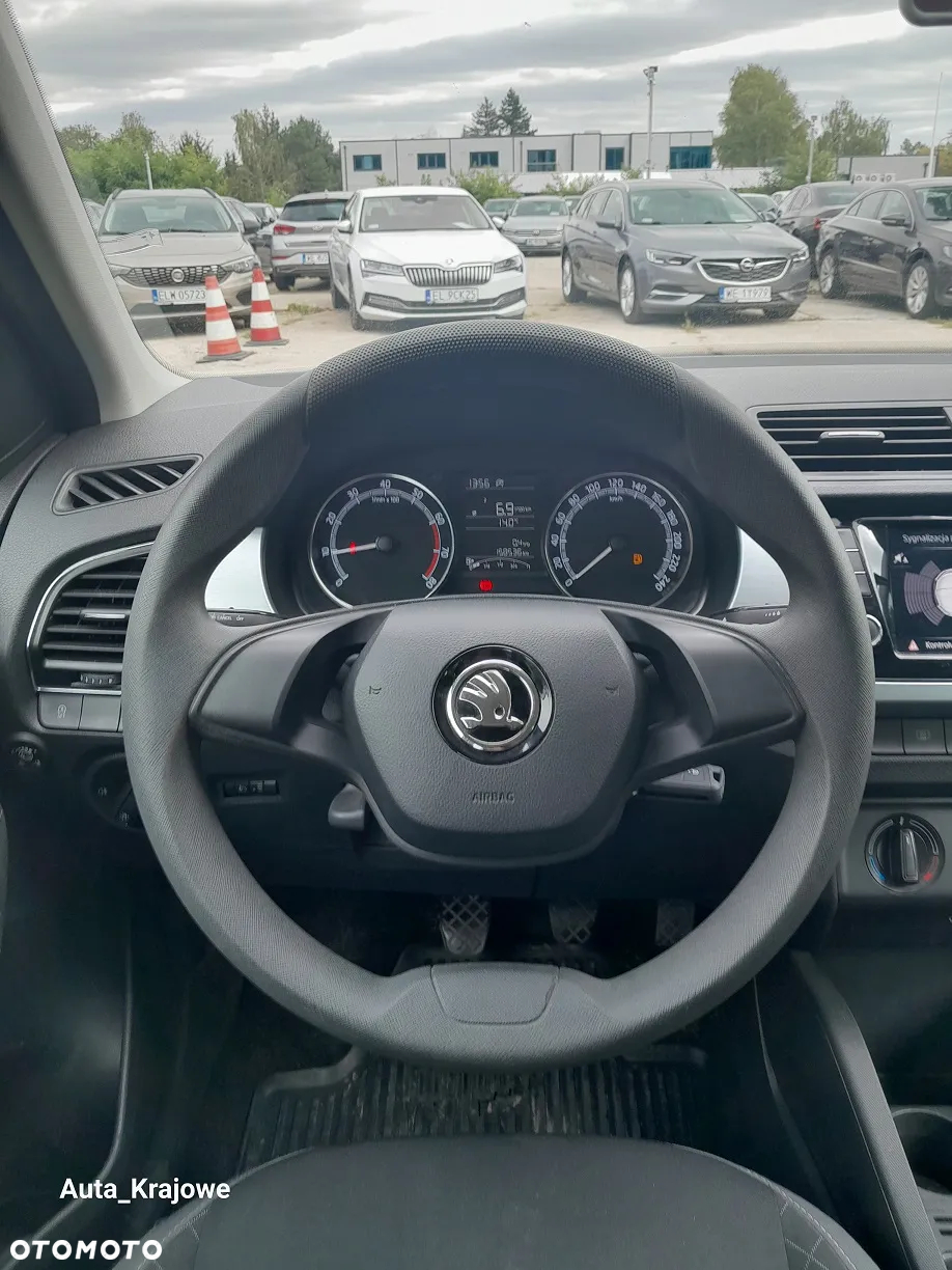 Skoda Fabia 1.0 Ambition - 11