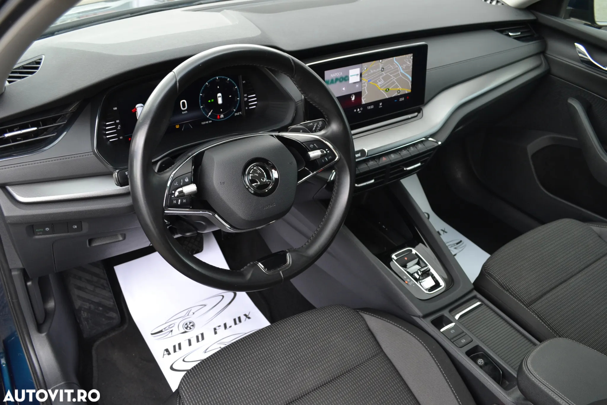 Skoda Octavia Combi 2.0 TDI DSG Ambition - 10