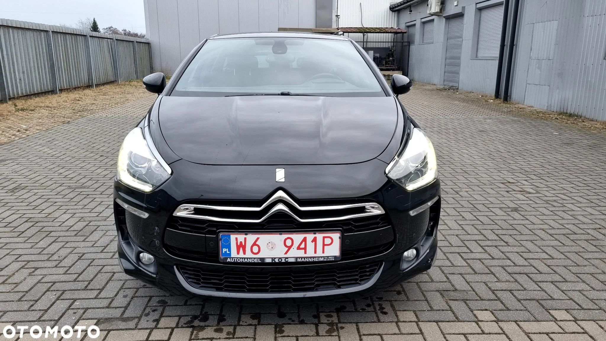 Citroën DS5 2.0 HDi SportChic - 1