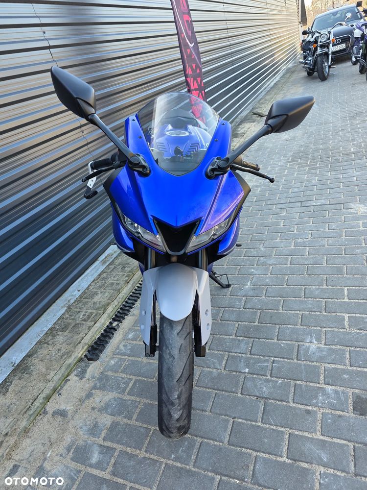 Yamaha YZF - 26