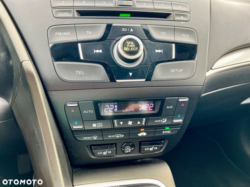 Honda Civic 1.8 i-VTEC Elegance - 24