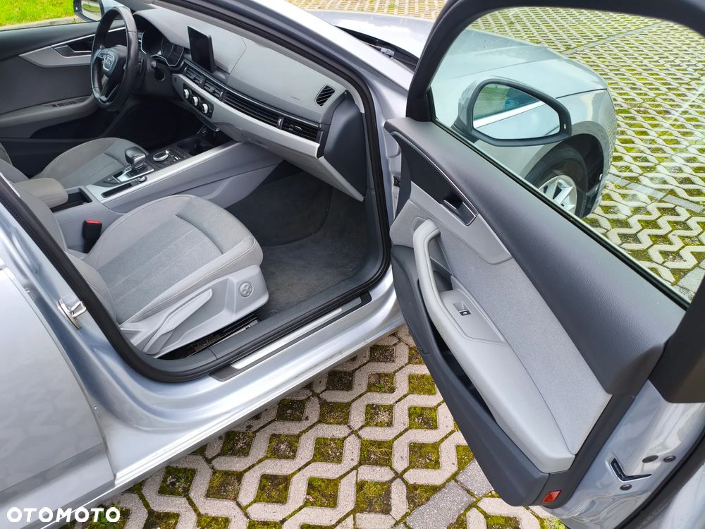 Audi A4 Avant 2.0 TDI S tronic - 12