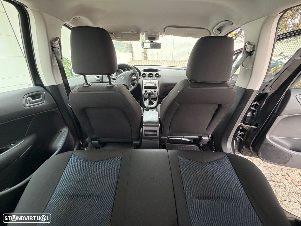 Peugeot 308 1.6 HDi Executive - 14