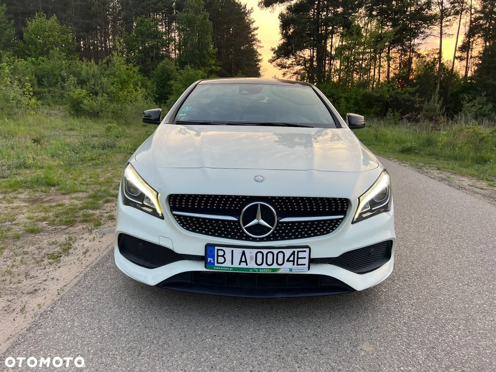 Mercedes-Benz CLA Shooting Brake 180 7G-DCT AMG Line - 2