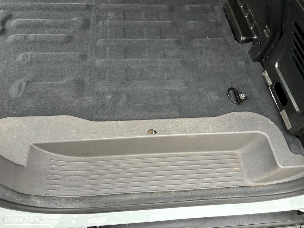 Ford Transit connect L2 - 10