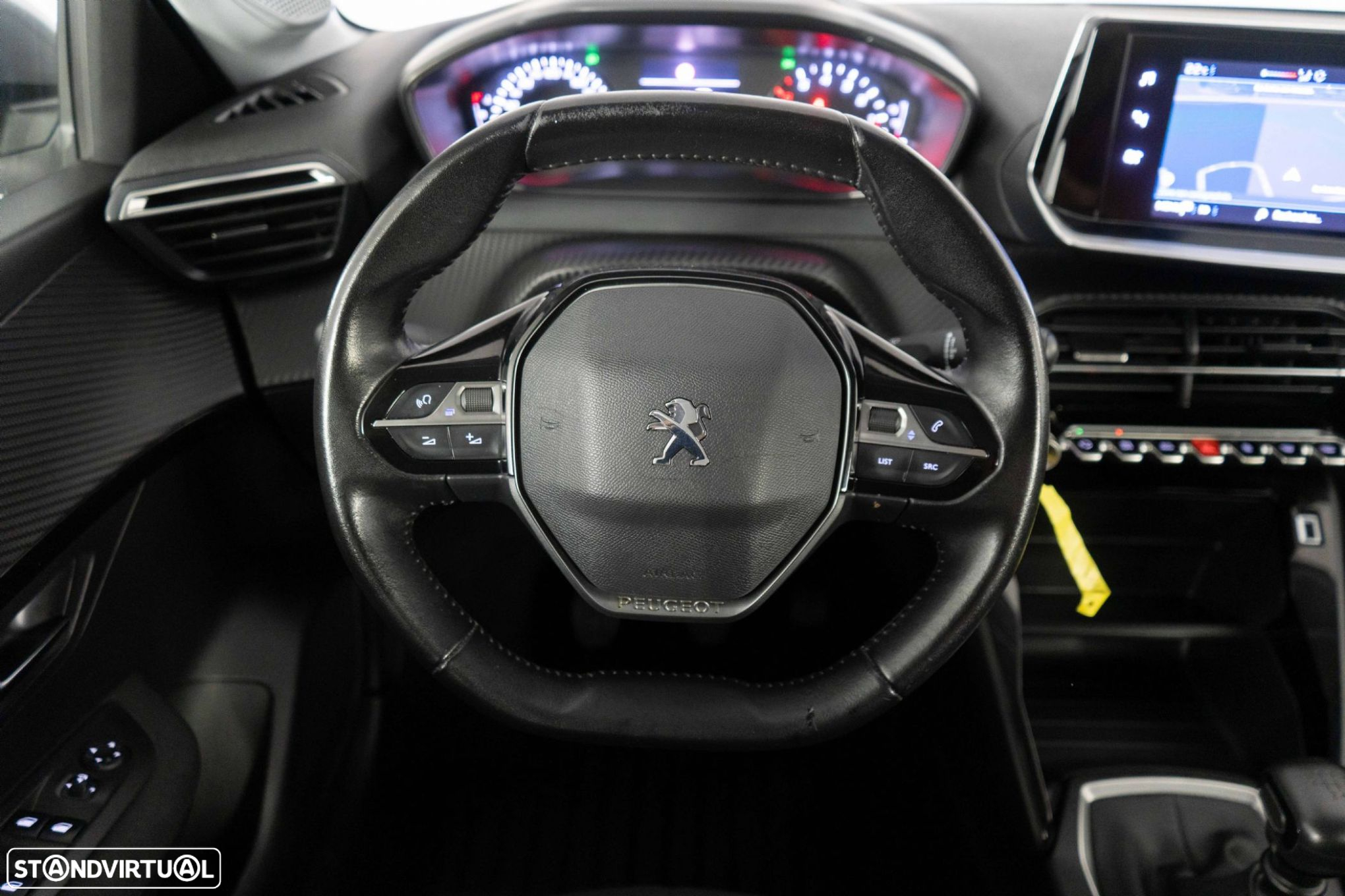 Peugeot 208 1.2 PureTech Active Pack - 26