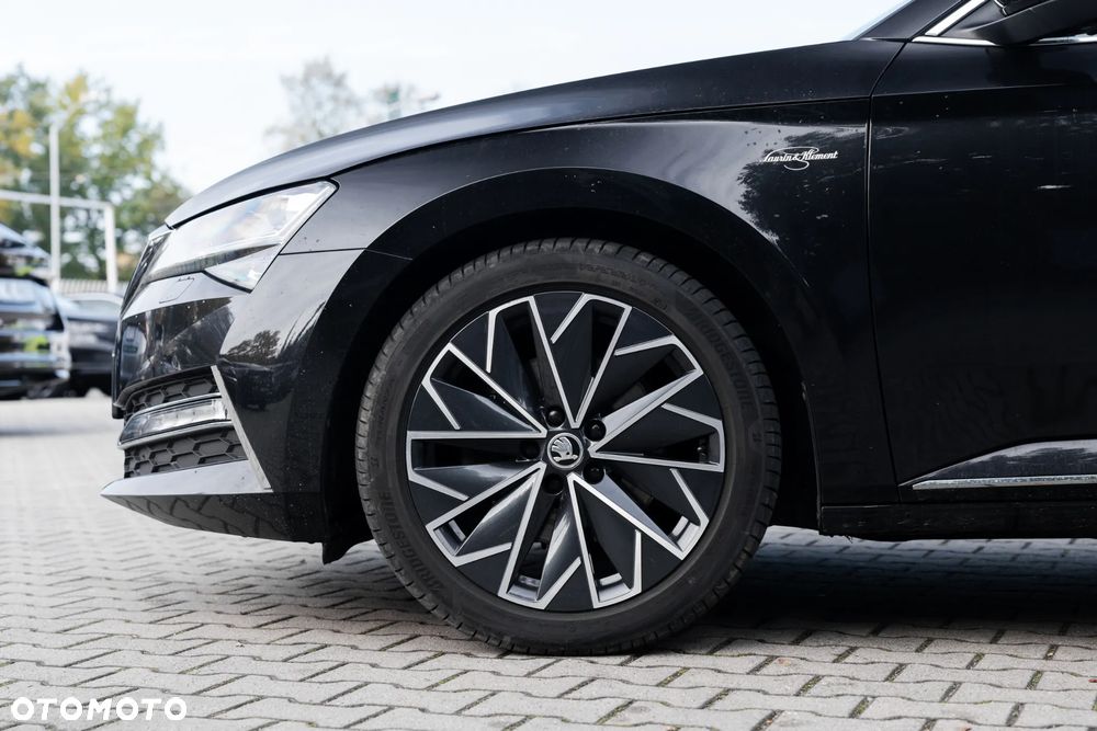 Skoda Superb 2022 photo 4