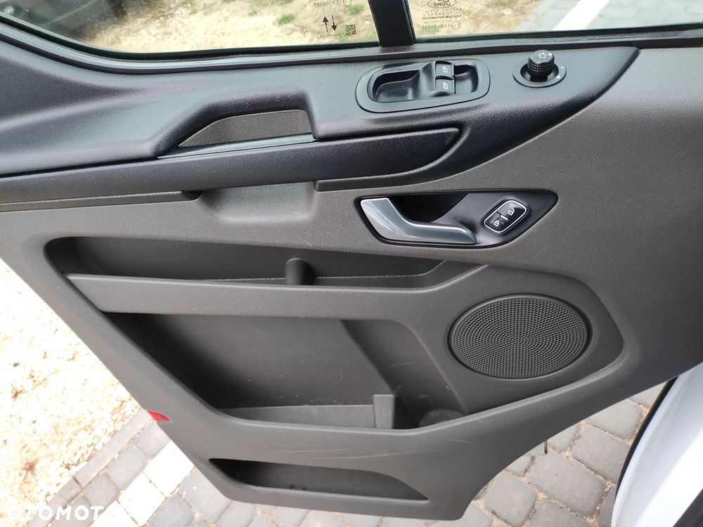 Ford TRANSIT CUSTOM 2021r 2,0 TDCI 130KM L1H1 EURO 6 LEDY CENA BRUTTO VAT 23% - 17
