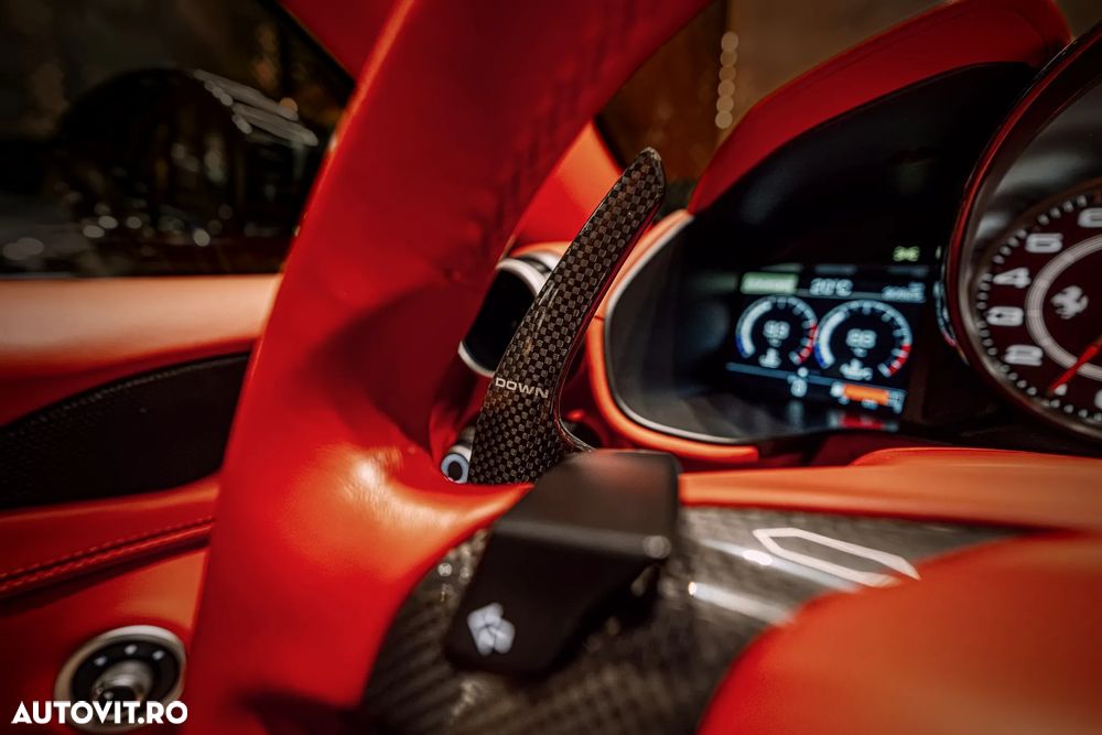 Ferrari Portofino - 29