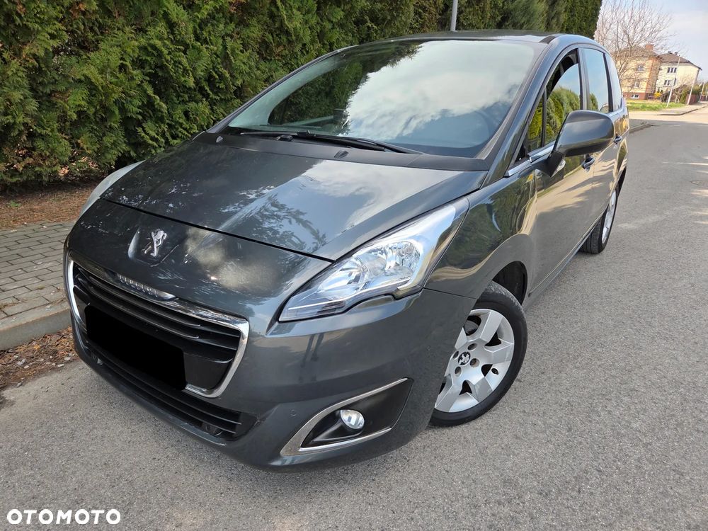 Peugeot 5008 HDI 115 Active - 13