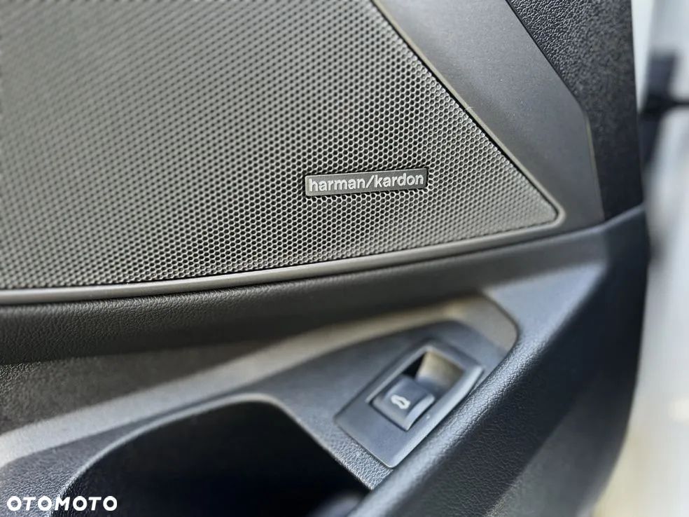 BMW Seria 3 - 18