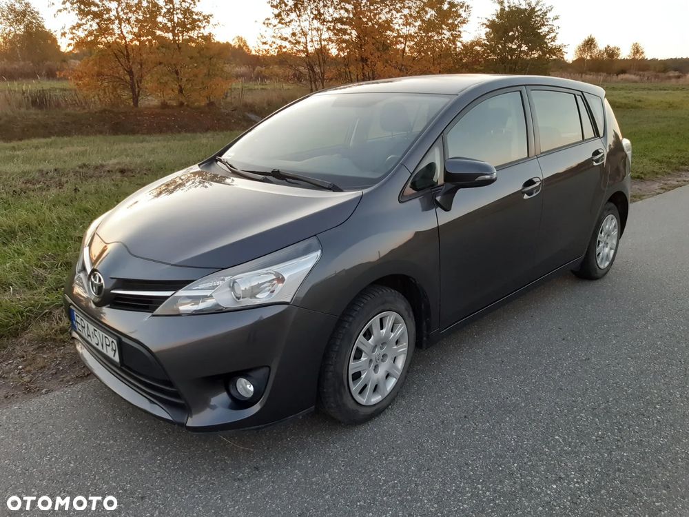 Toyota Verso 1.6 Active - 19