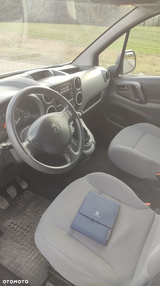 Peugeot Partner - 8